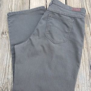 Lee Relaxed Straight Leg Jeans